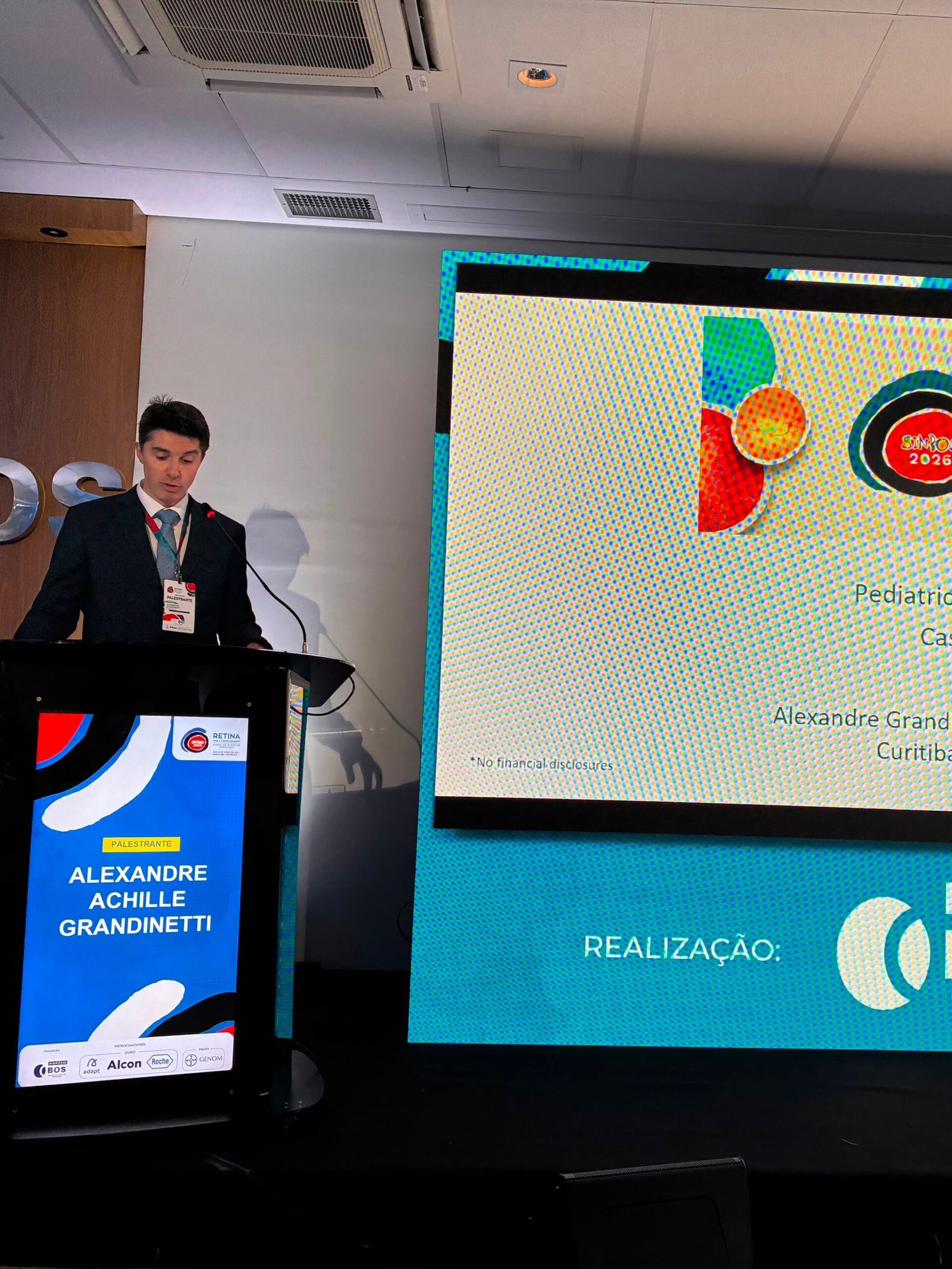 Dr. Alexandre Grandinetti participa do Simpósio do Banco de Olhos de Sorocaba e apresenta caso de Retina Pediátrica e Trauma